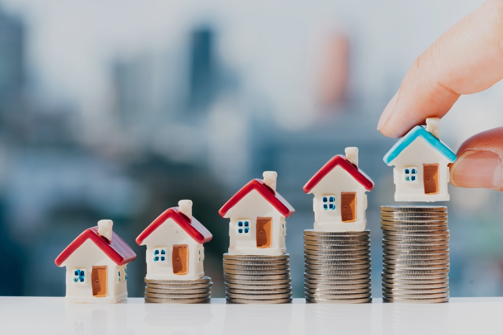 You are currently viewing Investing in Real Estate: Tips for Beginners