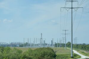 Read more about the article How High Voltage Infrastructure Supports the Smart Cities of Tomorrow